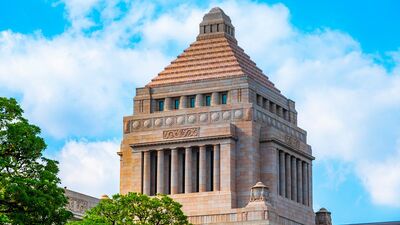 衆参両院で少数与党に転落した自民党。10月に総裁選を行い、高市早苗総裁を選出した。多党化時代と言われる中で、政治の安定をどう取り戻すのか