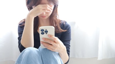 日常で無限にプチマウント合戦を繰り広げてしまう。解決のヒントは、僧侶でありながら自らを「煩悩まみれの愚か者」だと名乗った親鸞の「平等思想」にあった