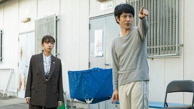 『テミスの不確かな法廷』第2回あらすじ。傷害事件の現場へ調査に向かった小野崎は安堂に遭遇し…＜ネタバレあり＞