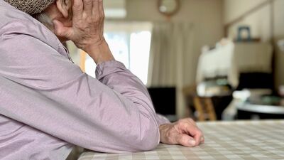 父が他界し、母と同居して早5年。老いて自分勝手にふるまう母に、年々イライラが募り…。そんな中、私を救ってくれた母の主治医の言葉は