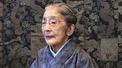きものを愛し続けた銀座呉服店店主・村田あき子91歳「きものは4、5年に1回洗い張りをして、1枚を30年、40年着る。祖母から伝わった帯は、100年近く使い続け」