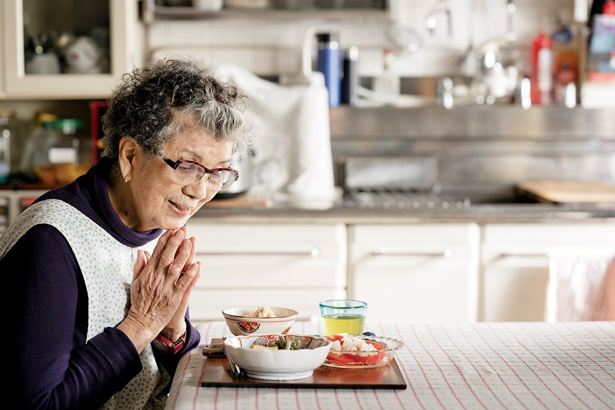 88歳ひとり暮らし「おばあちゃんねる」Youtuber お昼を考える時間が一