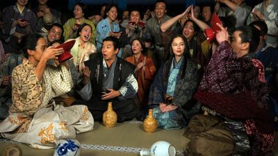 <下戸なのに飲み比べ!?>『豊臣兄弟!』信長が秀吉と酒を酌み交わし「羽柴家で最後の晩餐」「『茶会でもするか』が本能寺フラグ」と話題