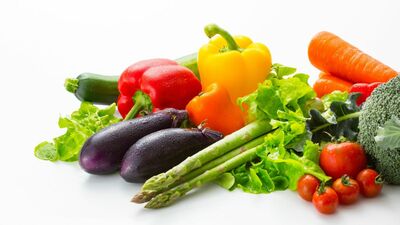 寝られないとき、スライスして枕元に置くといい野菜とは? 医師「その匂いにイライラや落ち着かない気分の鎮静効果があり…」