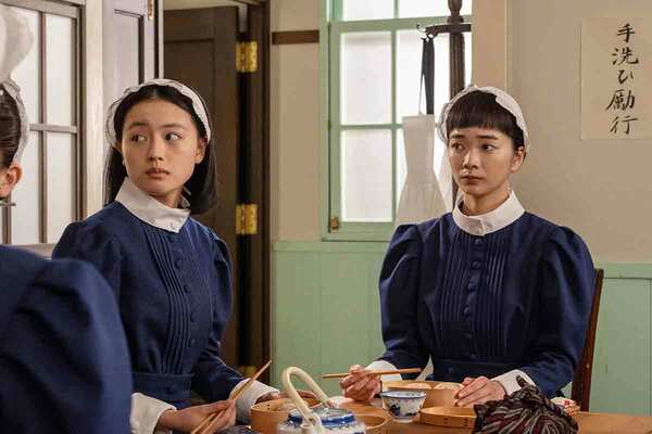 連続テレビ小説『風、薫る』見上愛さんと上坂樹里さん