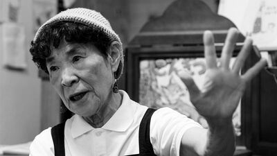 石浜繁子81歳「腱鞘炎になっても、勉強できて幸せだった」64歳で保育士資格取得。お母さんたちがゆっくりできる居場所をと、自宅の居間を絵本文庫に