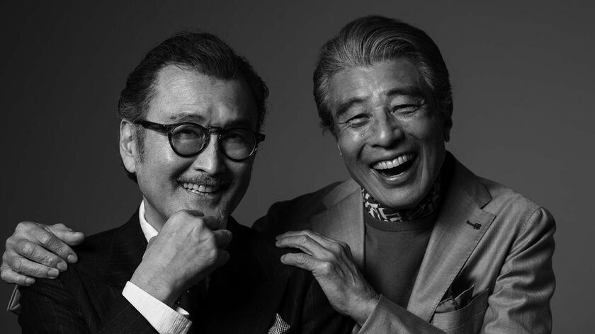 吉田鋼太郎「抱っこしたりあやしたり。幼い子ども2人の世話が、体にも脳にも心にもいい影響を与えている気がします」【『免許返納!?』対談】