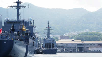米海軍が理解できない海上自衛隊の人事。司令官が10カ月で交代し、経験が乏しい人間が着任…腰掛けのような艦隊勤務だけこなし、デスクワークが得意な人間が出世していく