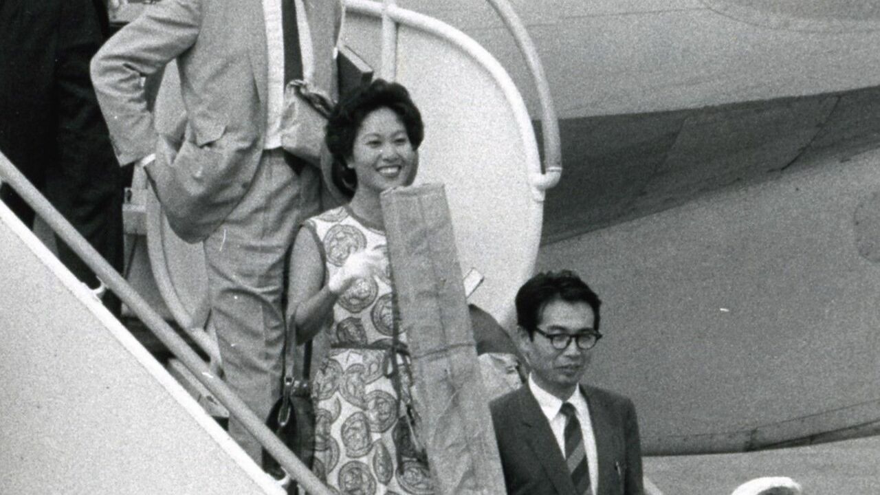 曽野綾子 途上 初版 img_1fc6cc9956d152db014284726b
