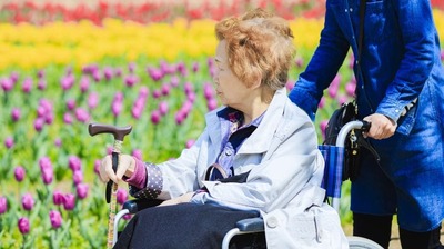 93歳の介護職員が「認知症は人にやさしい」と考える理由とは。「その人が今この時だけでも安心し、落ち着いた時間を過ごせるよう考えていきたい」