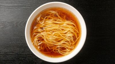 スープにこだわるラーメン屋が急増したワケ。火付け役はあの<ラーメンの鬼>で…ラーメンライター「見た目には気付かないかもしれないが、かける食材のコストが昔と全く違う」