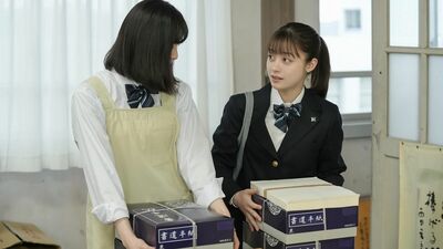 明日の『おむすび』あらすじ。ギャルたちに囲まれ《博多ギャル連合》に勧誘された結。勧誘された理由は姉の歩にあり…＜ネタバレあり＞