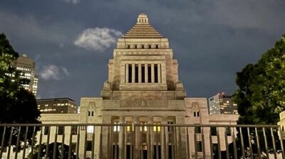 悲惨な職場と指摘されて志望者も激減＜霞が関の中央官庁＞。なぜ抜本的な対策が打たれないかというと…元キャリア「その理由は人口減少や少子高齢化と同じ」