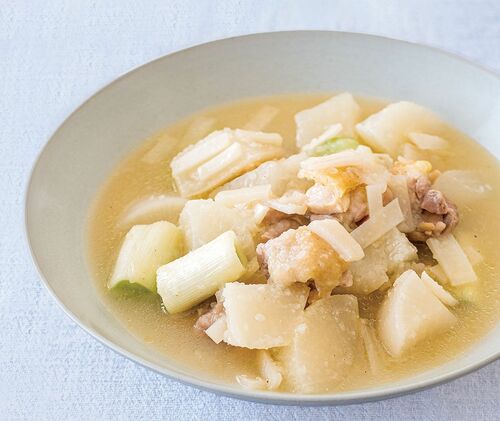 鶏肉と大根の煮込み