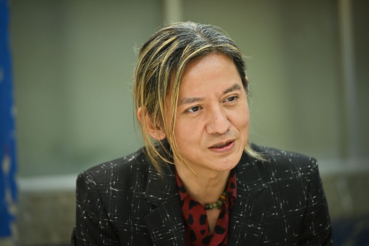 男闘呼組　婦人公論　グラビア＆記事 3ページ目）男闘呼組 30年ぶり再結成、そして8月25日に解散