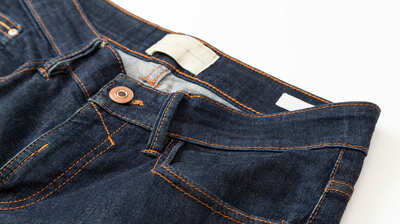 日本のデニムは穿き込むほどに「いい味」が出る。世界中のハイブランドからも注文が入るほどの技術力とは。見えない部分にも職人たちの工夫とこだわりが