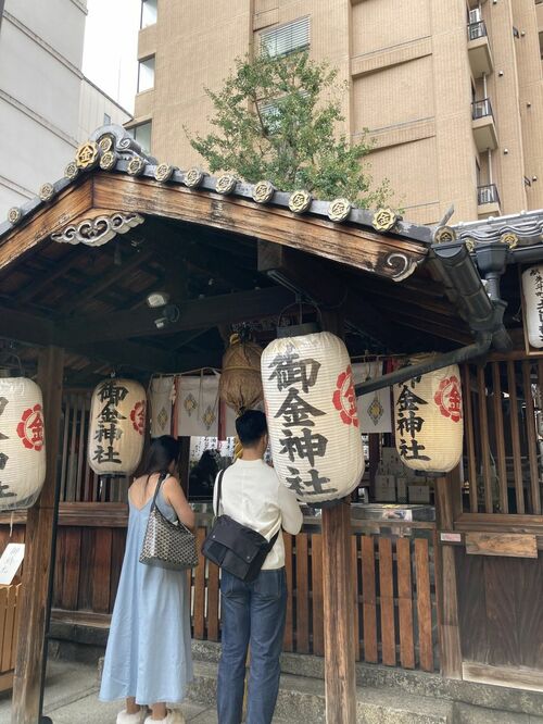 御金神社での参拝