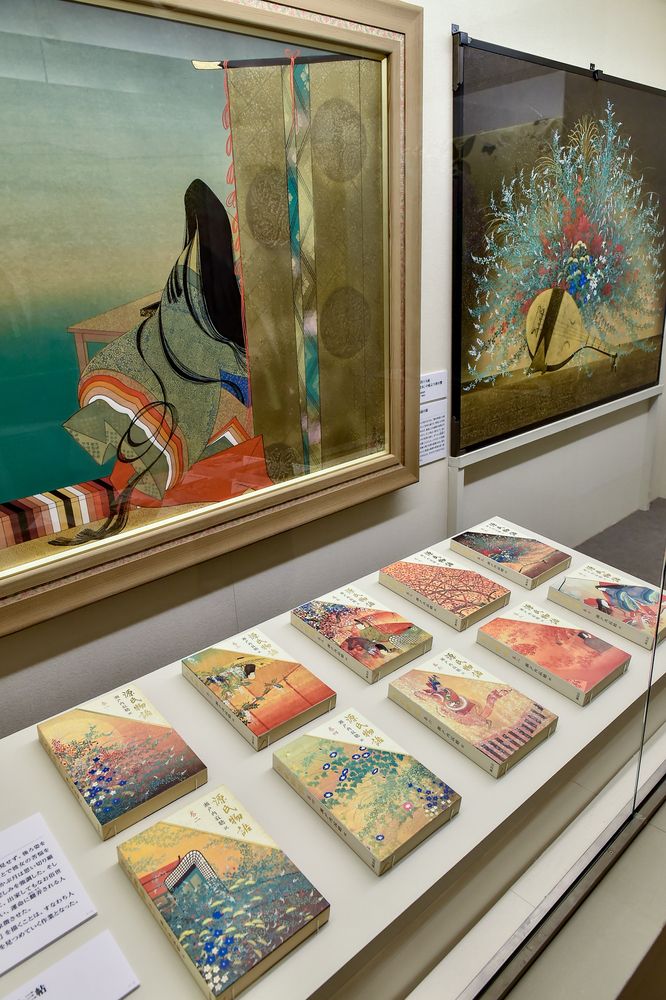 3ページ目）南果歩 瀬戸内寂聴展出席「〈瀬戸内寂聴物語〉が撮影される