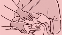 若い頃から排便は週に一度の便秘持ち。ある日、トイレが血に染まり、お腹に激痛が！救急車で運ばれ緊急手術となった病名は――