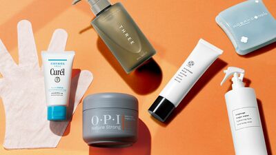 あなたの手は何歳？年齢が表れやすい手元のダメージを最小限に抑える『6つの習慣』。「洗うたびに保湿を徹底」「見直したい爪の切り方」…