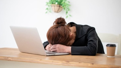 疲れやすいのは筋力低下が原因?座りっぱなしは要注意。人気トレーナーが教える「疲れにくい体」をつくる習慣