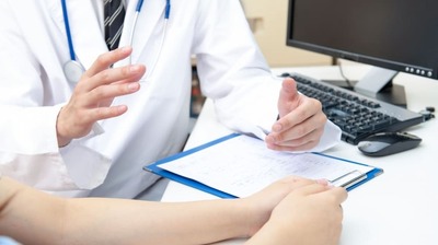 特別感を演出して高額な料金を正当化する<認知症予防ビジネス>の実態。医師「仮にそのような方法論が存在するとして、大学病院や国公立病院がそんな魅力的な方法論を放っておくでしょうか」