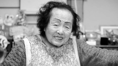 102歳の化粧品販売員・堀野智子さん「最高齢の女性ビューティーアドバイザーとして2度のギネス更新。63年間大好きな化粧品の販売を続けて」