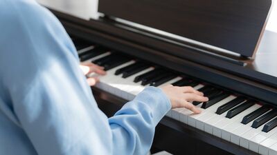 夫の脳出血を機に始めたピアノ。半年練習し、夫の誕生日にビートルズの「ヘイ・ジュード」を披露したけれど…