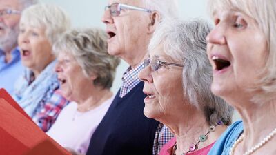 誰でも手軽にできる脳トレ「早口言葉」で認知症予防。最近むせやすくなったなと言う人にもおススメの《活舌トレーニング》