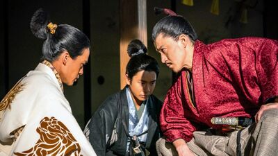 ＜松永久秀、再びの裏切り＞次回『豊臣兄弟！』予告。「平蜘蛛を差し出されませ」秀吉と小一郎の説得の行方は…焼け落ちる城に、久秀の不気味な笑いが響き渡る