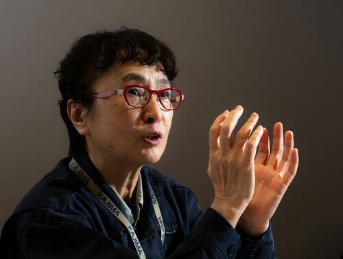 インタビューに答える須田久美子さん