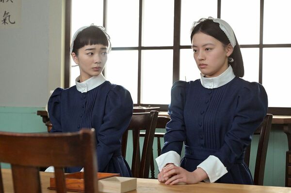 連続テレビ小説『風、薫る』見上愛さん、上坂樹里さん