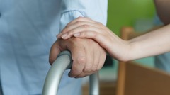 ＜老害＞にならないために知っておきたいこととは。「善意のアドバイス」が実は迷惑、年配者の自分語りはすべて自慢話…