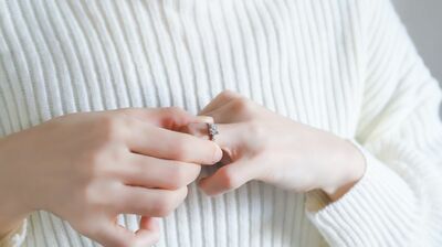 学歴を偽っていた夫を子供が侮蔑。やがて夫は冷たい態度に…離婚に決断がつかない中年主婦に沢村貞子が助言。「ご主人の学歴より子供の教育の方が目下の大問題」