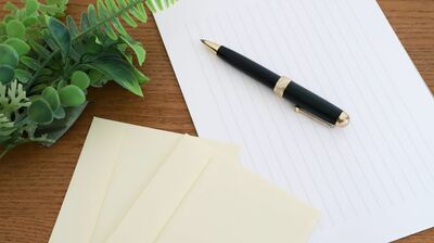 「なぜ返事を書かなかったのか。後悔で涙が止まりません」亡き祖父への後悔に、いしいしんじが送るエール。「手紙とは誰かのために発する、こころの『声』だ」
