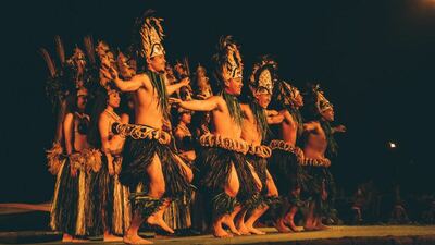 ハワイのフラ、スペインのフラメンコ、インディアンのイーグルダンス、ブルガリアン・ボイス…音楽で世界一周