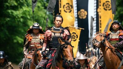 次回『豊臣兄弟！』あらすじ。直の縁談が決まり、自分の気持ちを押し殺して喜ぶ小一郎。一方＜尾張統一＞を目指す信長が岩倉城攻めを決行するが…＜ネタバレあり＞