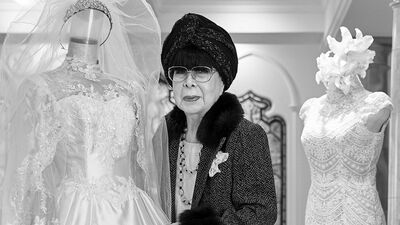 桂由美　93歳「日本で初めてウェディングドレスのデザインを手掛けてから60年。絵本の白雪姫に憧れ、東京大空襲も乗り超えて」