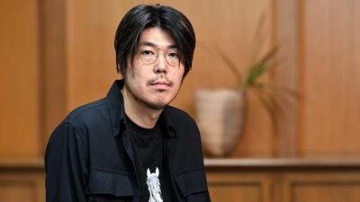 川村元気「10億円横領して馬に使ってしまった女性の事件を知ったとき、現代におけるコミュニケーションとお金の物語が立ち上がった」