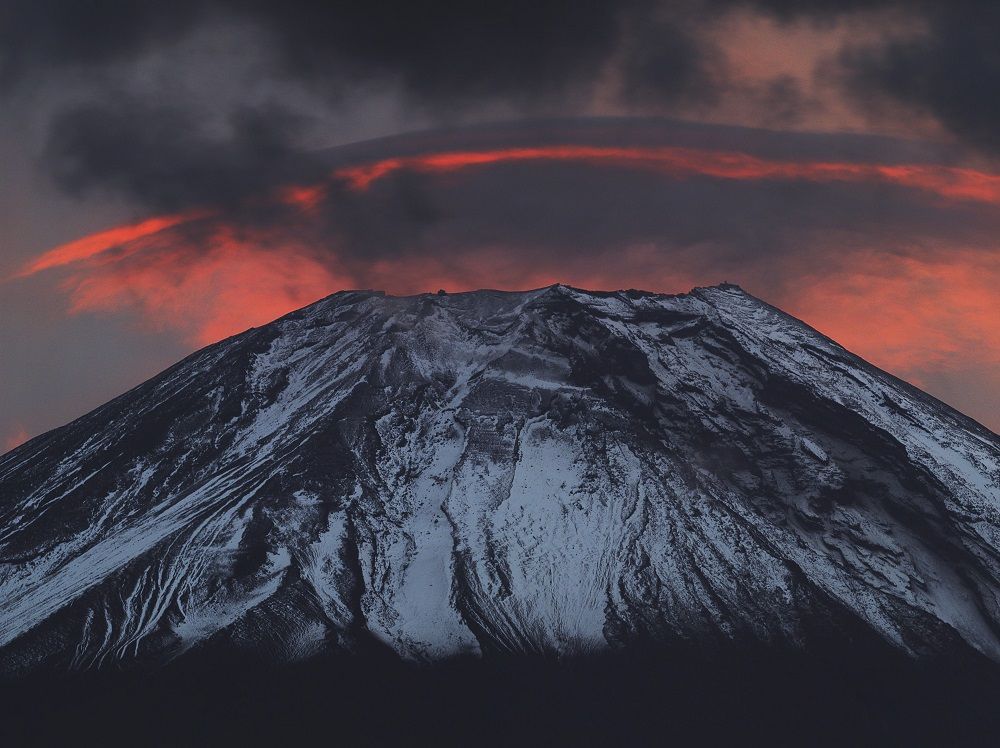 画像・写真｜AI全盛時代、観る側も「写真とは何か？」を問われる写真展「WONDER Mt.FUJI 富士山 ～自然の驚異と感動を未来へ繋ぐ～」  18人の写真家がそれぞれの視点で「霊峰富士」に挑む｜芸能｜婦人公論