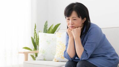 「パート仲間は友人とランチ、私には家族だけ…」子育てが一段落したアラフィフ主婦。「友人がいない私はつまらない人間？」に寄せられたコメントは…