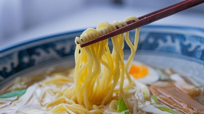 食が細くなった時こそ「ラーメン」が健康を支える? ホルモンや代謝を改善する美容食にも。世代ごとの<ラーメンの活かし方>を和田秀樹が解説