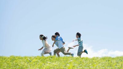 友だちから犯罪に誘われたら？お金を貸してと言われたら？どん底まで落ちないための、危険への対処方法