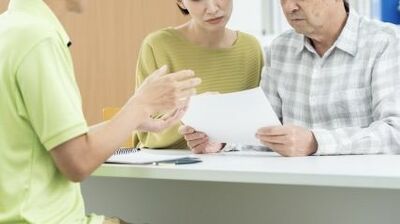 場当たり的な改正で複雑怪奇になった【介護保険制度】。医師「認定作業が追いつかなくなったり、実態と異なる要介護度が出されたりするといった問題も…」