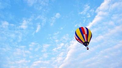 100万人近くが集まる佐賀の「バルーンフェスタ」！知られざる大イベントを久住昌之が見に行ったら、とにかくヤキモキして…