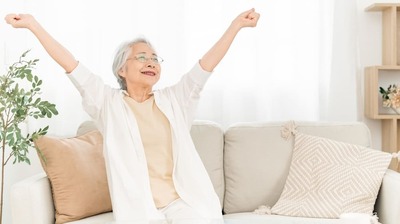 110歳以上も長生きする人に共通する＜ある特徴＞とは？専門家「健康長寿の人は、体内で炎症を適切にコントロールできている可能性が…」