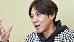 ロッチ・コカド　銭湯に行ったまま今も戻らない父。その分、母と姉から目一杯甘やかされて…「中岡くんから言われるまで自分を可哀想な境遇と思ったこともなかった」【2024年下半期ベスト】