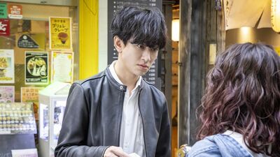 横山裕主演の『今夜もシリアルキラーと待ち合わせ』初回あらすじ。連続殺人鬼を捕らえたと告げる謎のメール。刑事の磯貝は…＜ネタばれあり＞