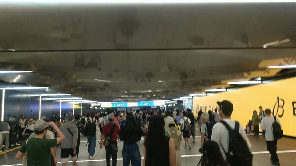 大阪メトロ夢洲駅の様子