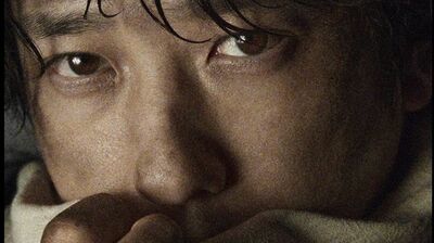 〈万事休すだ〉『VIVANT』21話予告。燃え盛る炎を背に、ノコルと乃木は見つめ合い…